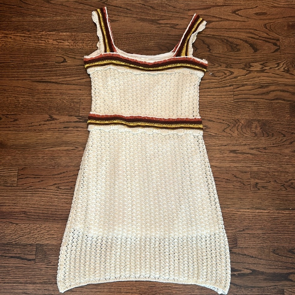 LINE & DOT NWOT small crochet dress. Perfect to transition to fall. - Picture 5 of 9